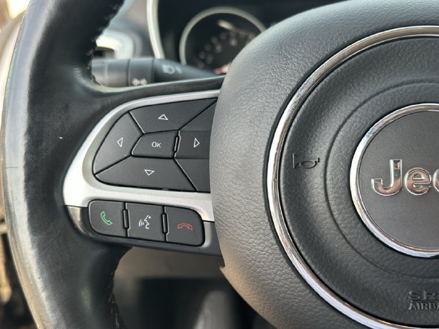 Used 2019 Jeep Compass Latitude w/ Popular Equipment Group AWD/4WD image 13