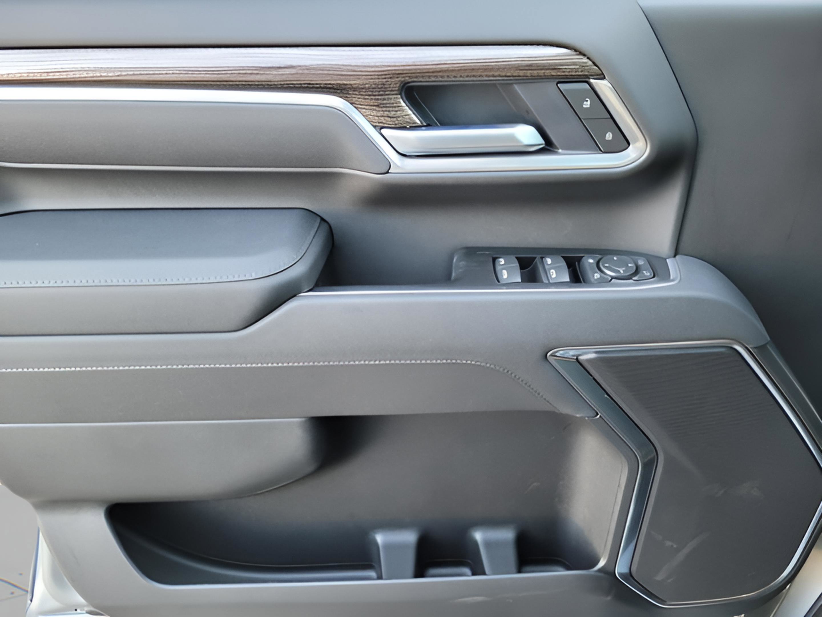 New 2026 Chevrolet Silverado 2500 LT w/ Trail Boss Package image 14