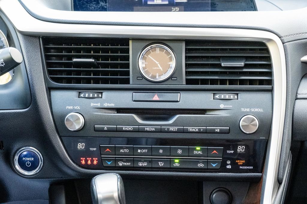 Used 2018 Lexus RX 450h AWD w/ Premium Package image 19