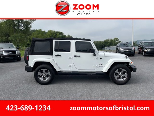 Used 2016 Jeep Wrangler Unlimited Sahara w/ Connectivity Group