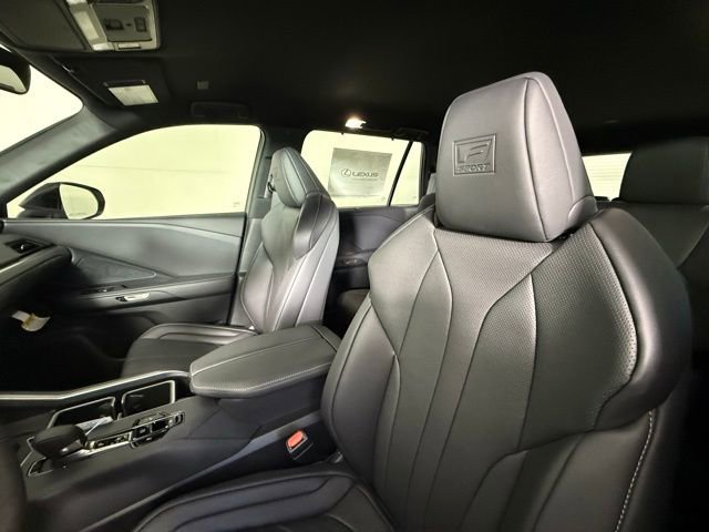 New 2026 Lexus TX 500h AWD image 7