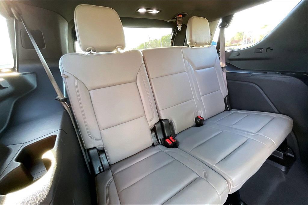 Used 2021 Chevrolet Tahoe Z71 w/ Z71 Off-Road Package image 27