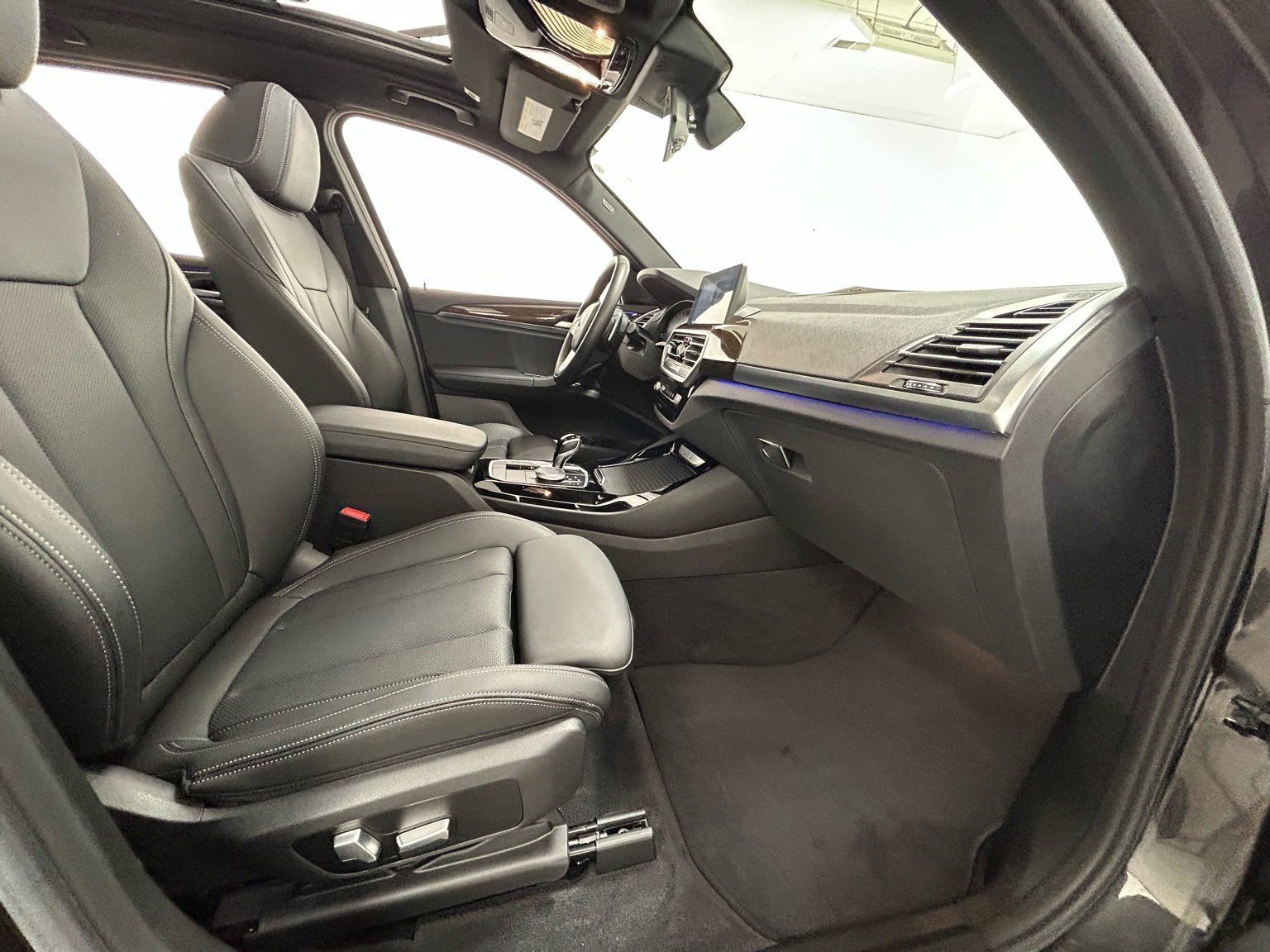 Used 2022 BMW X3 xDrive30i w/ Convenience Package w/ZPA image 40