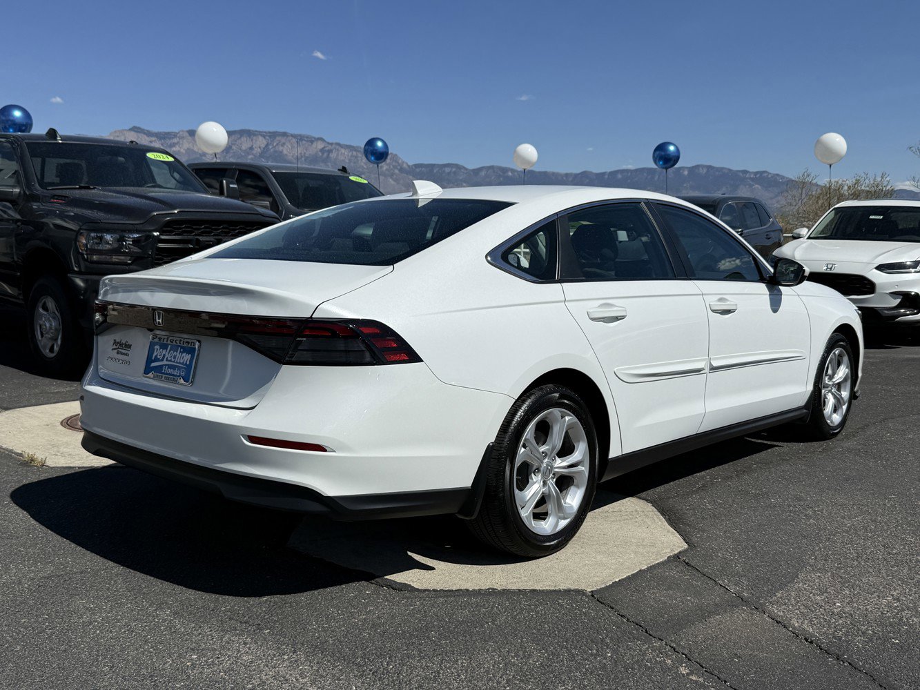 Certified 2023 Honda Accord LX image 5