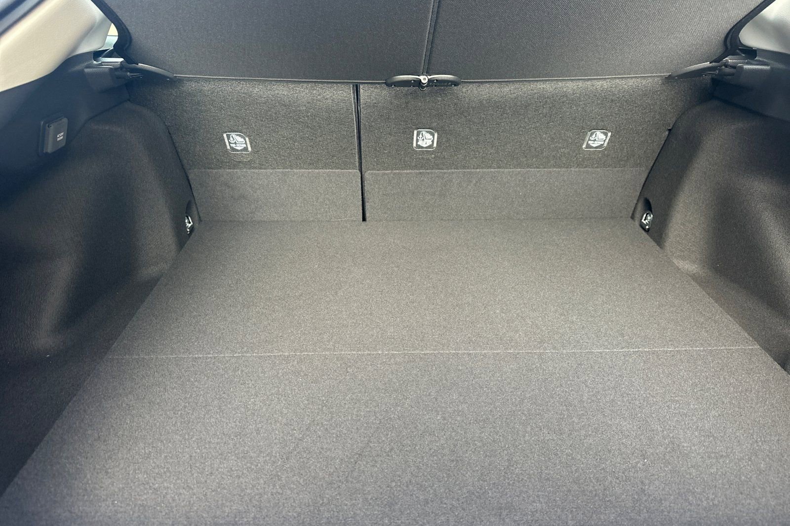 New 2026 Toyota Prius Plug-In Hybrid image 16