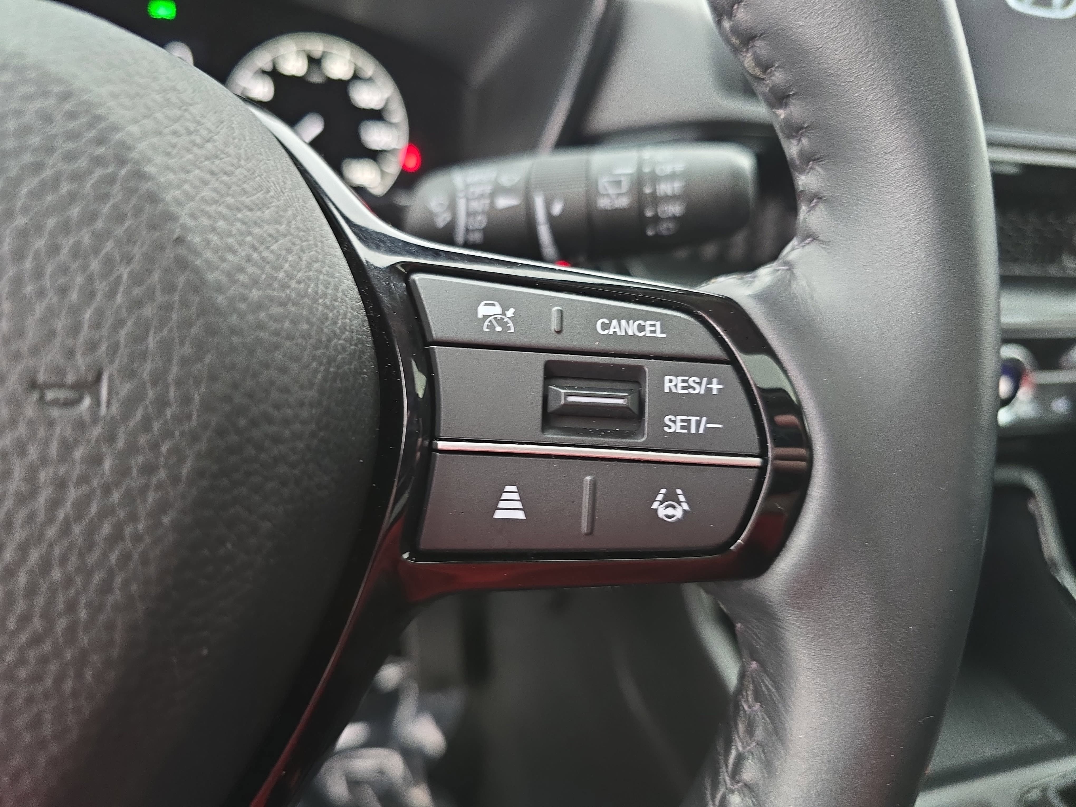 Used 2024 Honda CR-V EX-L image 18