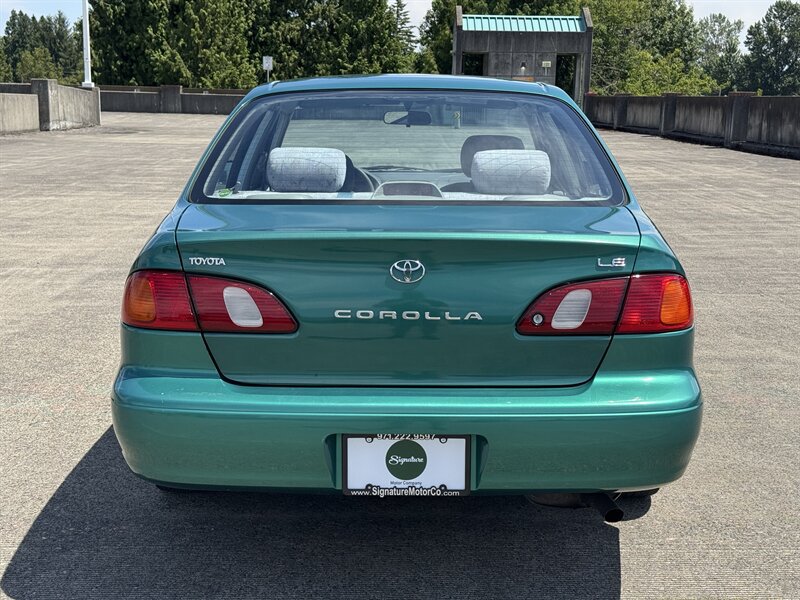 Used 1998 Toyota Corolla LE FWD image 4