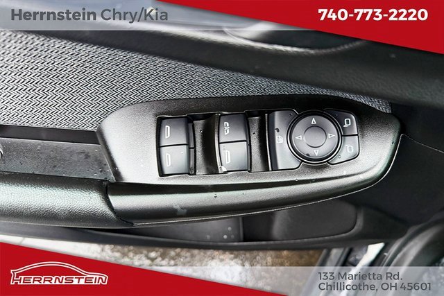 Used 2021 Chevrolet TrailBlazer LT w/ Driver Confidence Package image 14