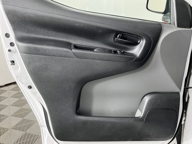 Used 2021 Nissan NV200 S w/ Back Door Glass Package FWD image 22