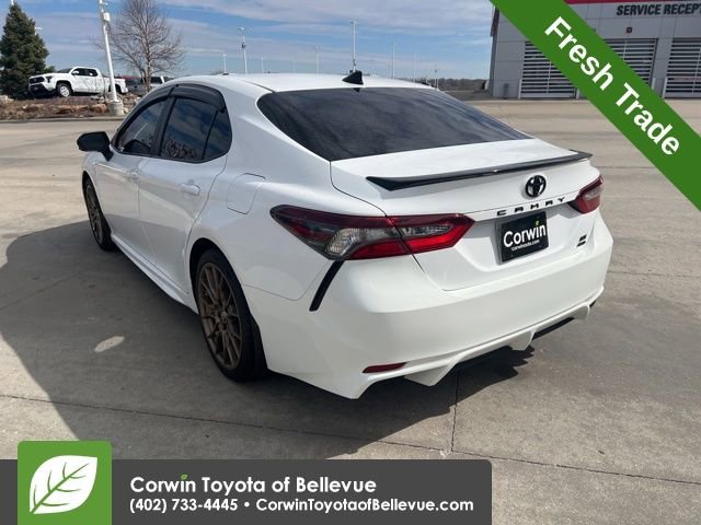 Used 2024 Toyota Camry SE image 6