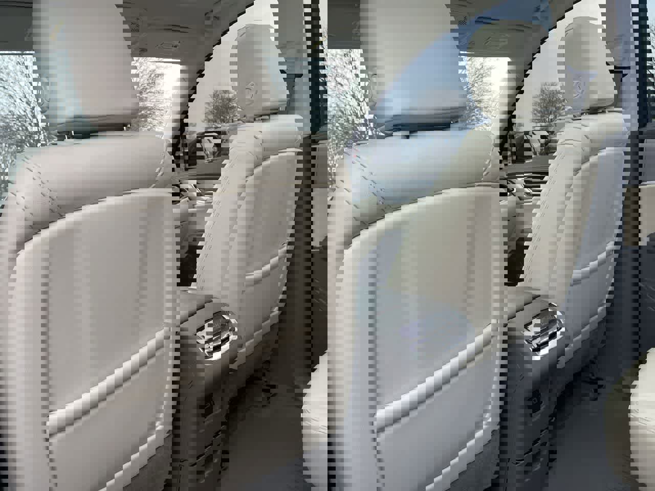 Certified 2024 Cadillac XT6 Premium Luxury w/ LPO, Floor Liner Package image 21