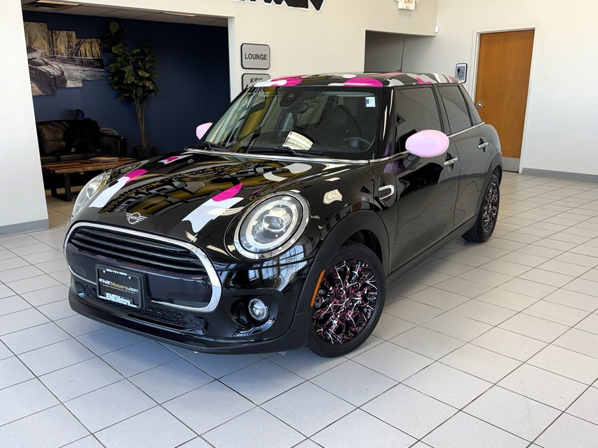 Used 2020 MINI Cooper 4-Door Hardtop FWD image 1