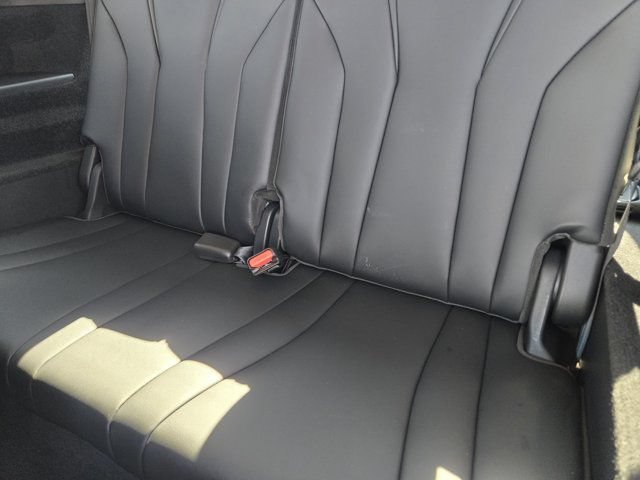 Certified 2026 Acura MDX w/ Technology Package FWD image 30