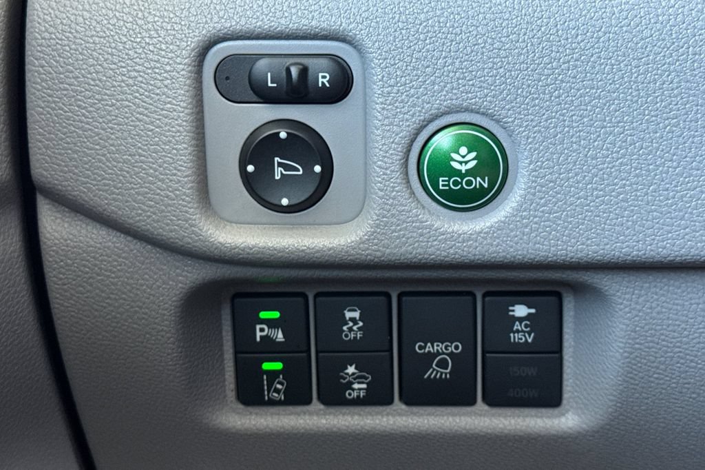 Used 2018 Honda Ridgeline RTL-E image 33
