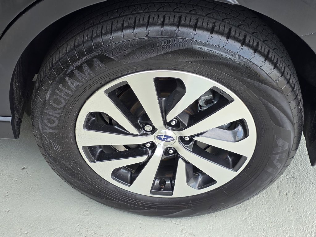 Used 2024 Subaru Outback Premium AWD/4WD image 30