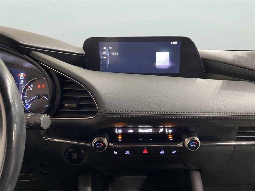 Used 2020 MAZDA MAZDA3 Hatchback w/ Preferred Package image 11