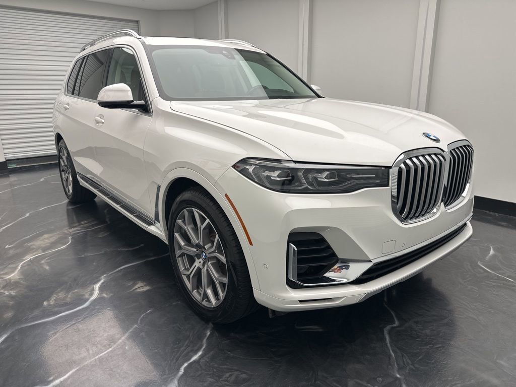 Used 2020 BMW X7 xDrive40i w/ Luxury Seating Package image 2