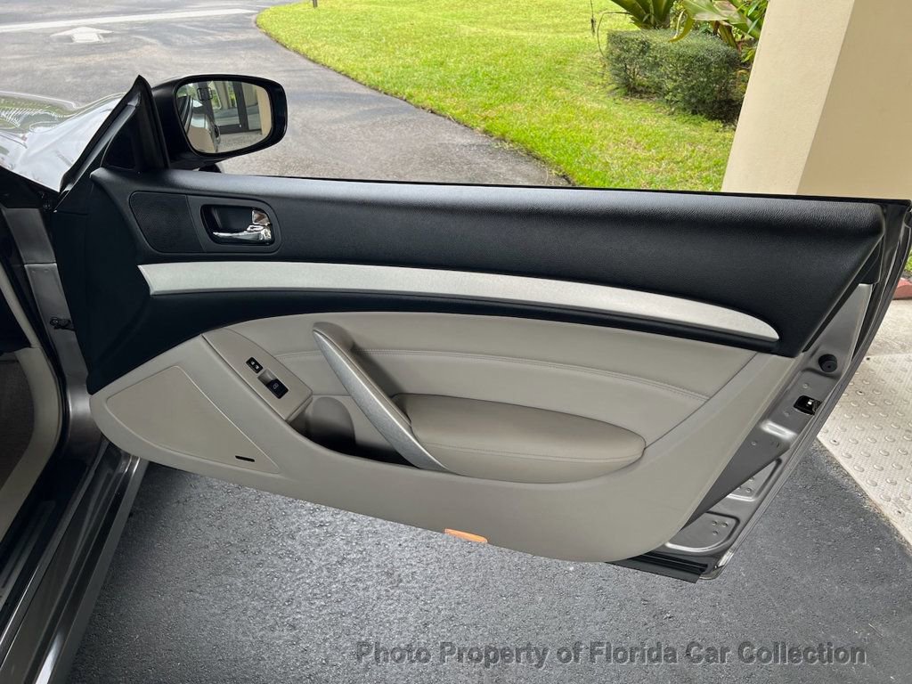 Used 2009 INFINITI G37 x Coupe w/ Premium Pkg image 30