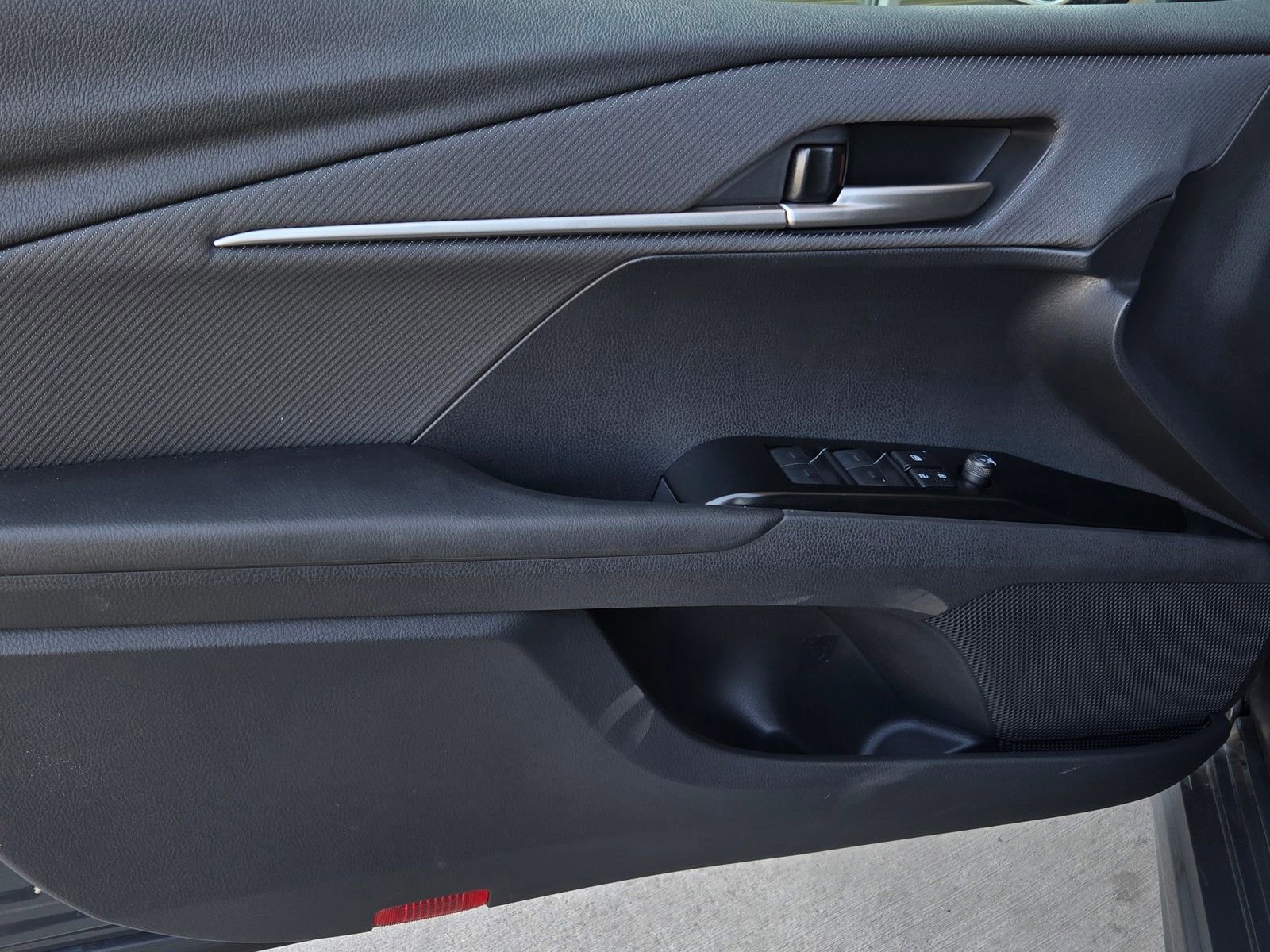 Certified 2026 Toyota Camry SE FWD image 9