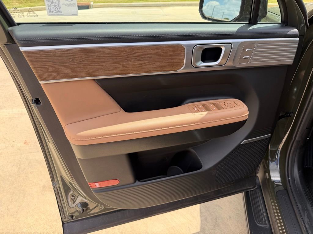 Used 2026 Hyundai Santa Fe Limited image 13