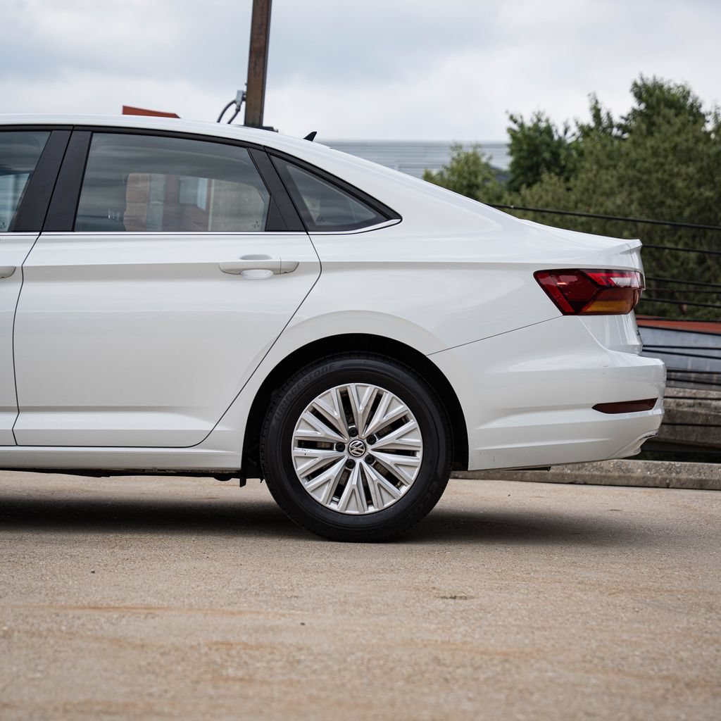 Used 2019 Volkswagen Jetta S w/ Driver Assistance Package FWD image 4