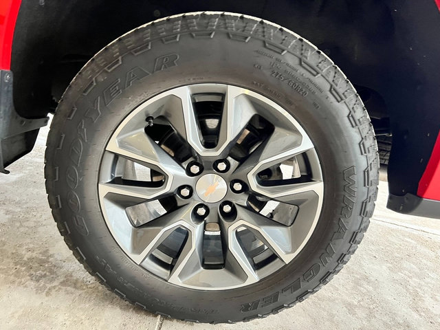 Used 2024 Chevrolet Silverado 1500 LT w/ All Star Edition Plus AWD/4WD image 11