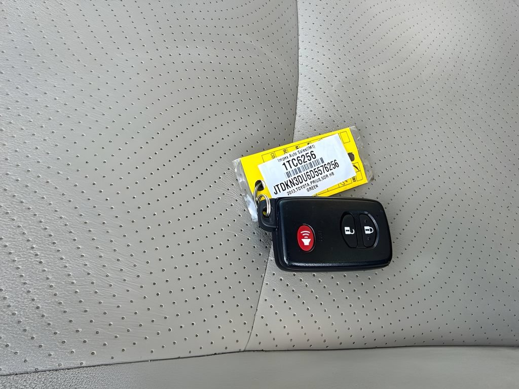 Used 2013 Toyota Prius Three FWD image 23