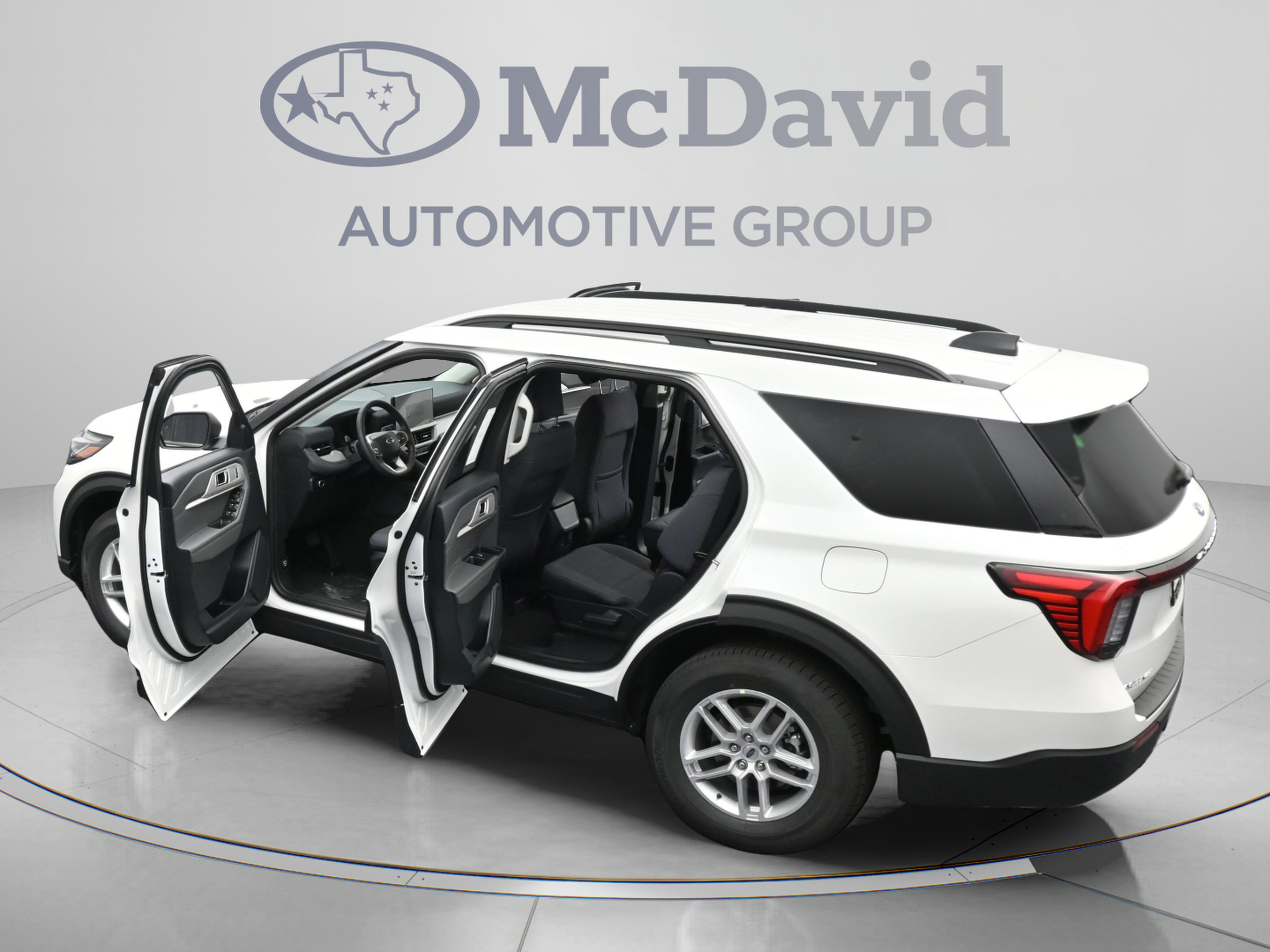 New 2026 Ford Explorer Active RWD image 30