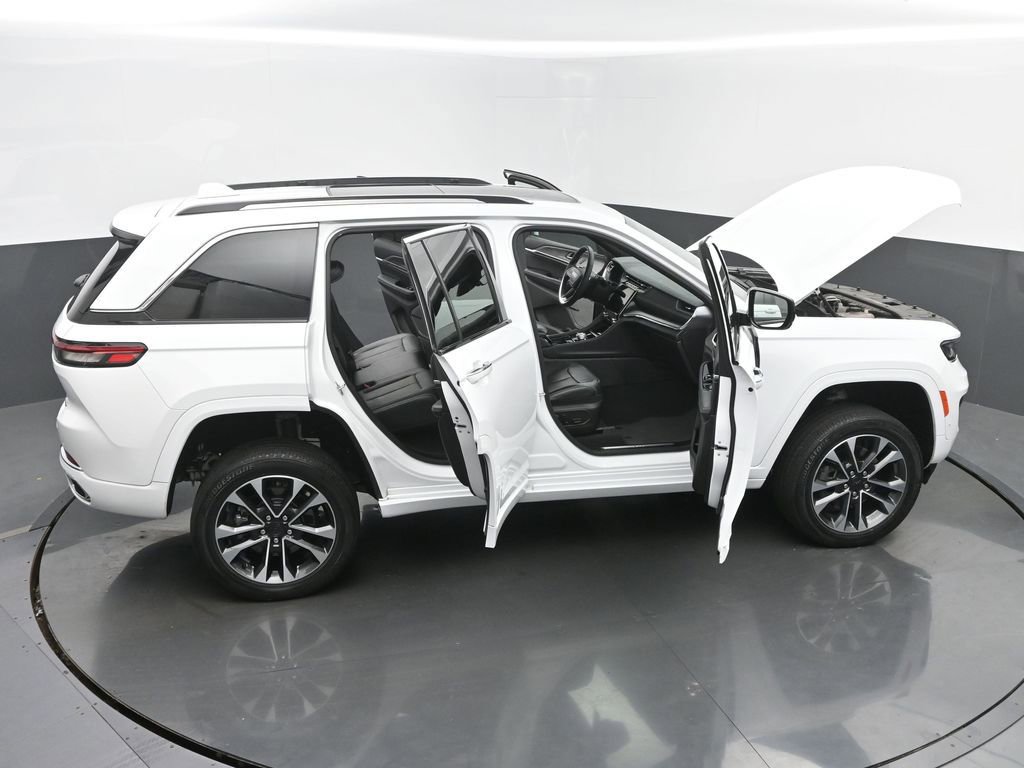 Used 2022 Jeep Grand Cherokee Overland image 70