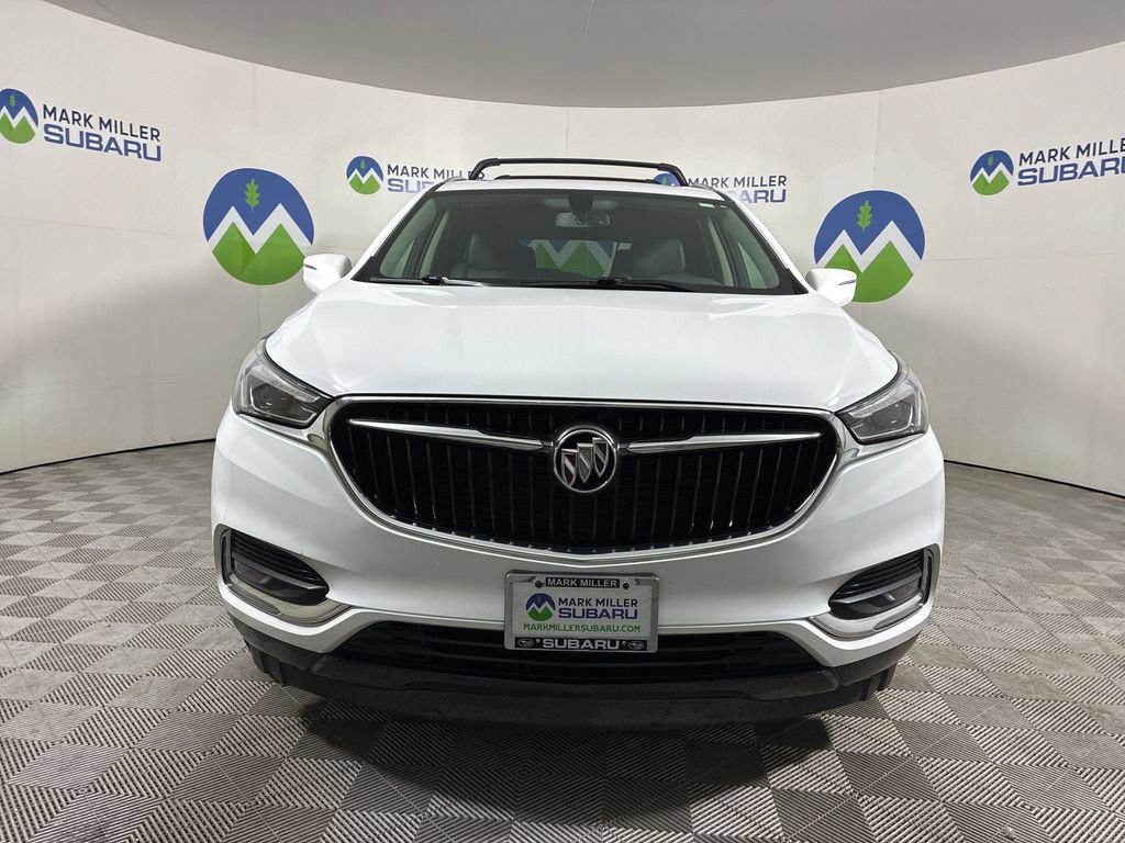 Used 2019 Buick Enclave Essence FWD image 2