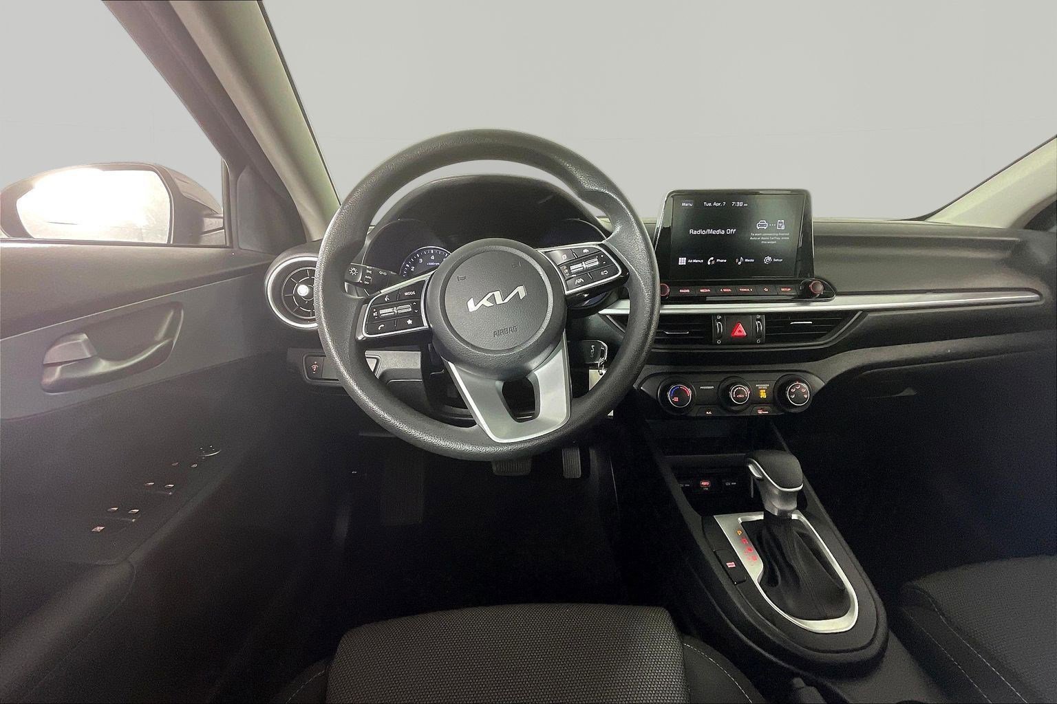 Used 2023 Kia Forte LXS FWD image 8
