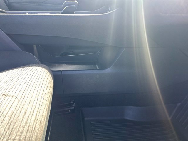 Used 2021 Nissan Rogue SV FWD image 45