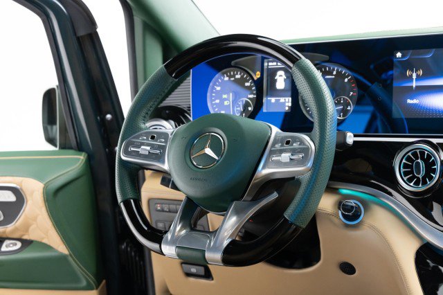 Used 2022 Mercedes-Benz Metris Passenger image 12