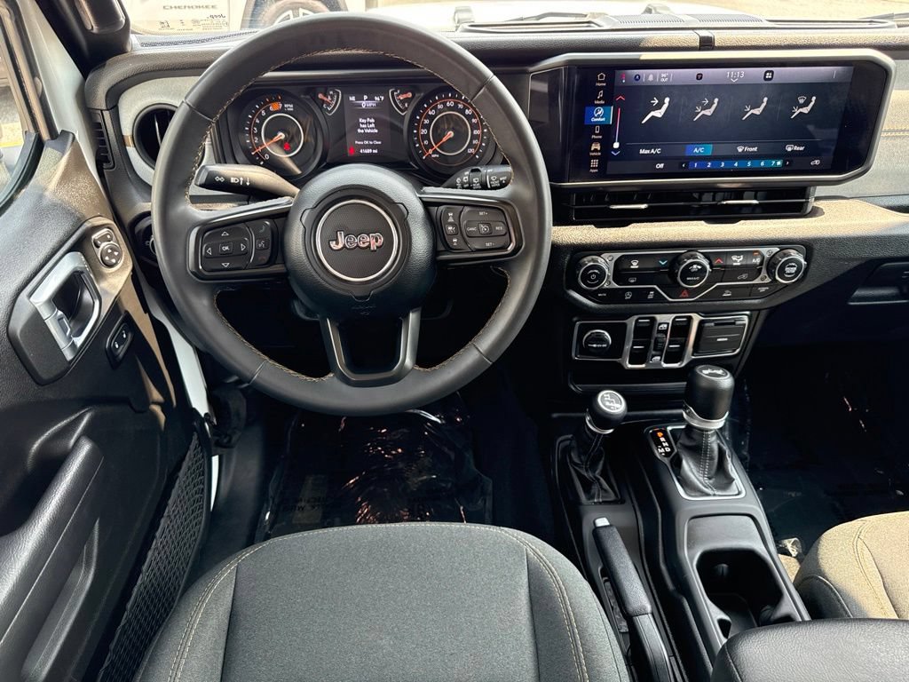Used 2024 Jeep Wrangler Unlimited Sport AWD/4WD image 26