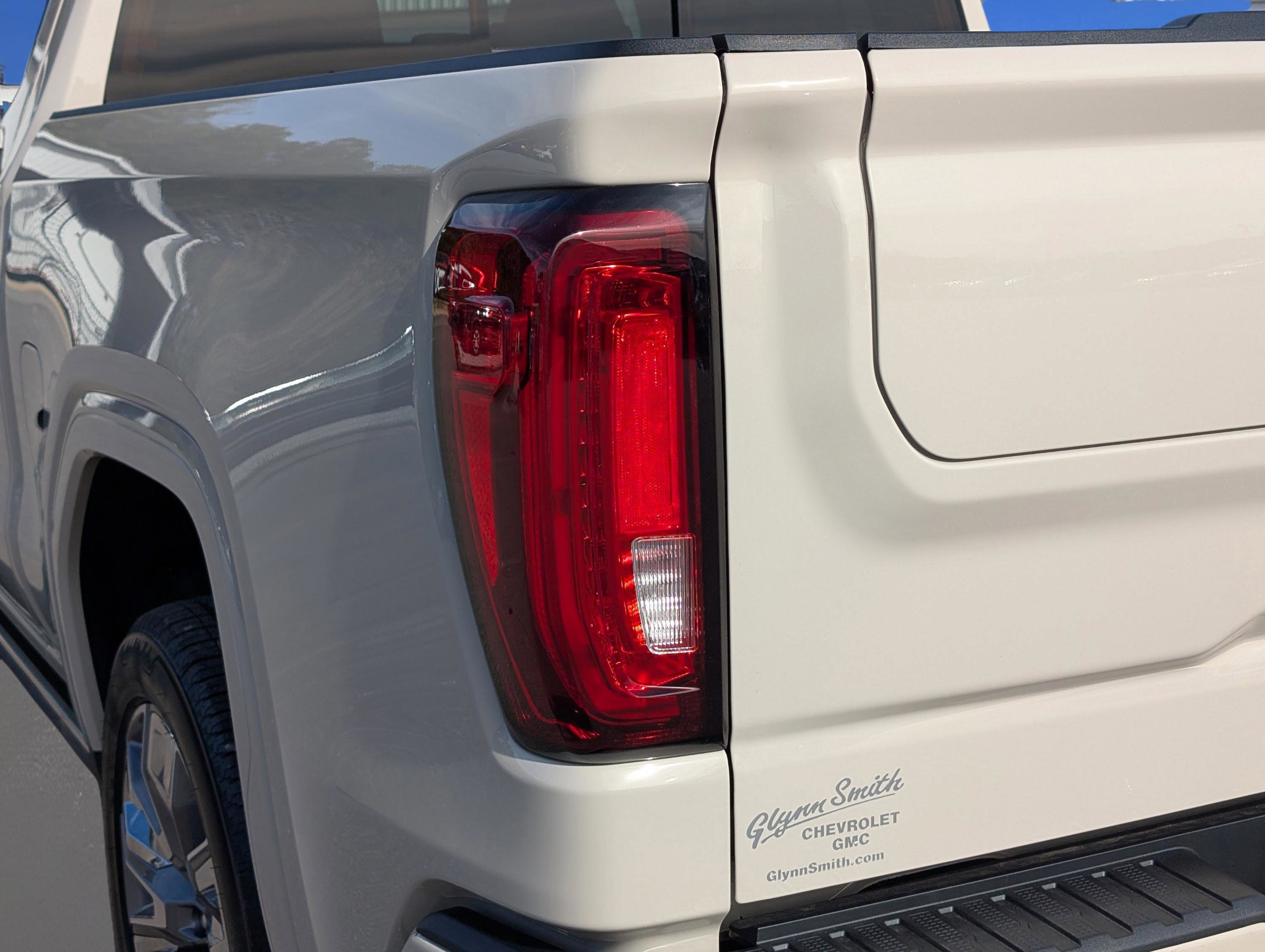 New 2026 GMC Sierra 1500 Denali w/ Denali Reserve Package image 11