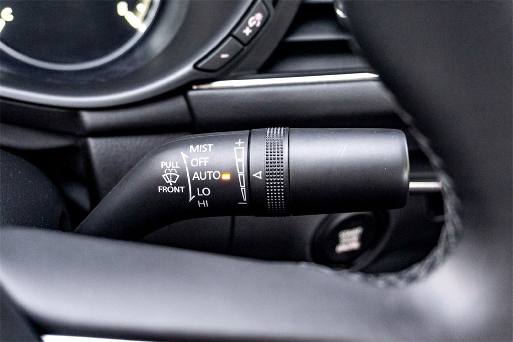 Used 2025 MAZDA MAZDA3 s image 21