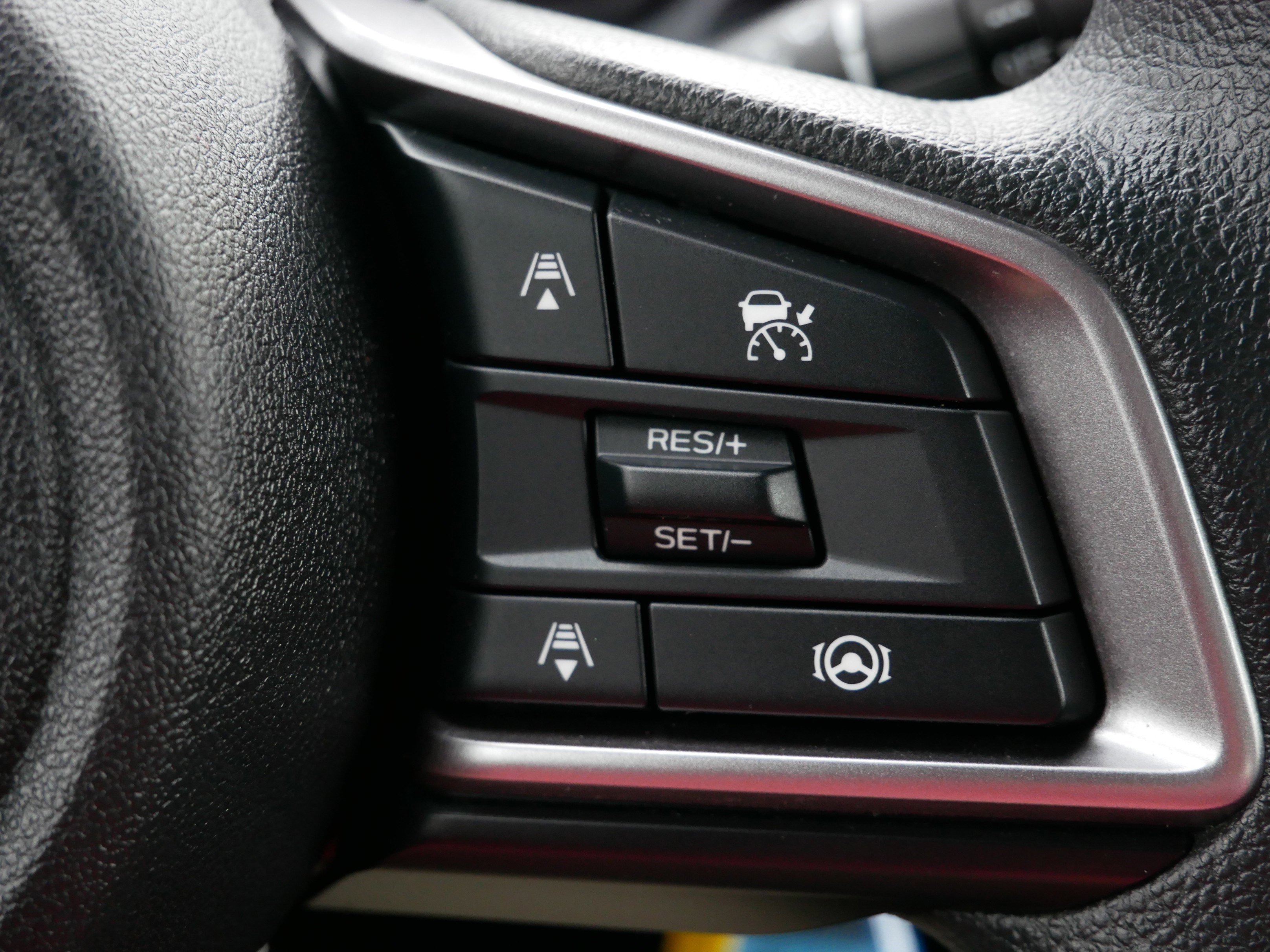 Used 2025 Subaru Impreza 2.0i image 29