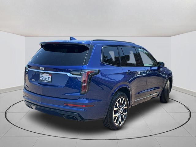 Certified 2023 Cadillac XT6 Sport w/ Technology Package AWD/4WD image 11