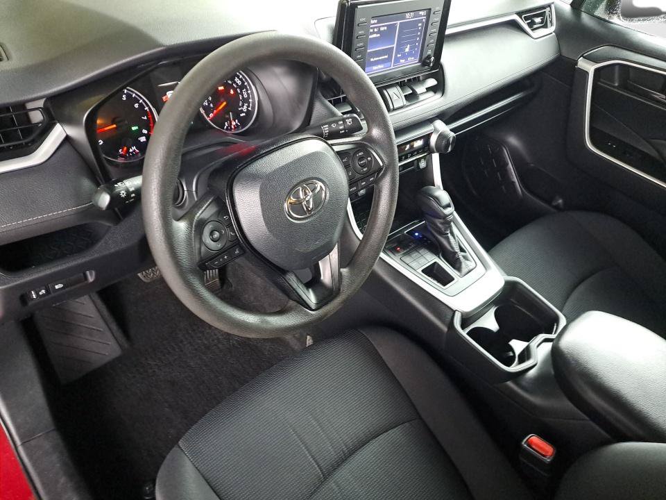 Used 2019 Toyota RAV4 LE w/ All Weather Liner Package AWD/4WD image 13
