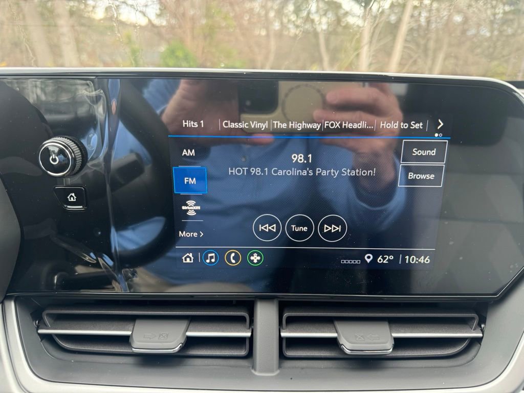 New 2026 Chevrolet Trax LS w/ LS Convenience Package image 21