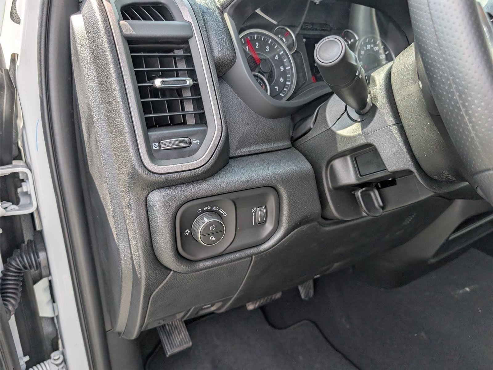 New 2026 RAM 2500 Tradesman AWD/4WD image 10