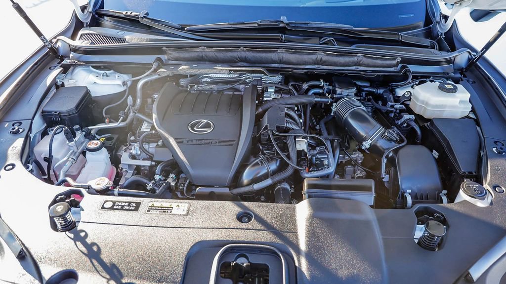 Used 2024 Lexus RX 500h F Sport image 28