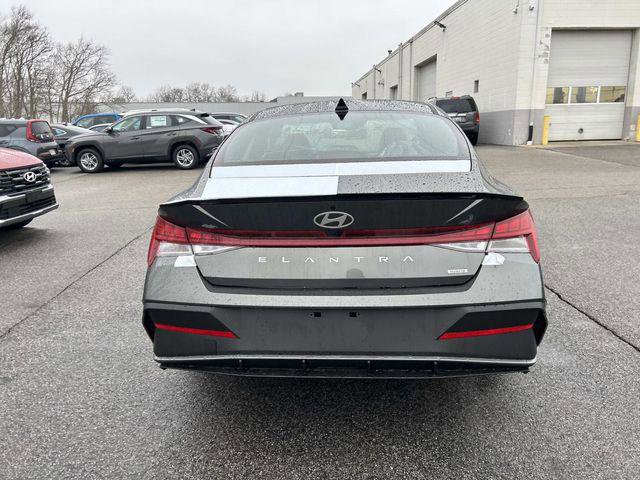 New 2026 Hyundai Elantra Sport image 4