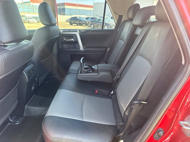 Used 2024 Toyota 4Runner SR5 Premium w/ Moonroof Package AWD/4WD image 40