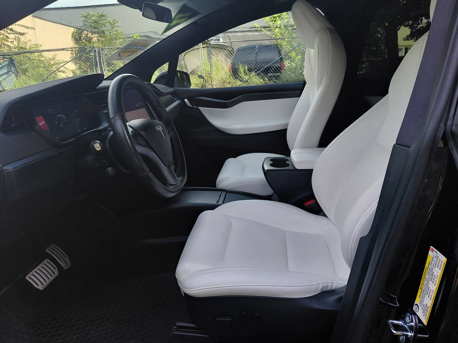 Used 2021 Tesla Model X Performance AWD/4WD image 2