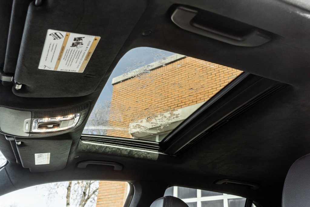 Used 2020 Mercedes-Benz GLE 350 4MATIC image 11