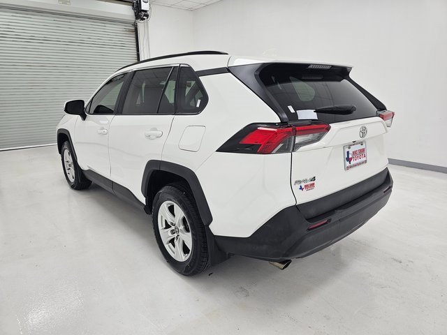 Used 2021 Toyota RAV4 XLE w/ Convenience Package image 37
