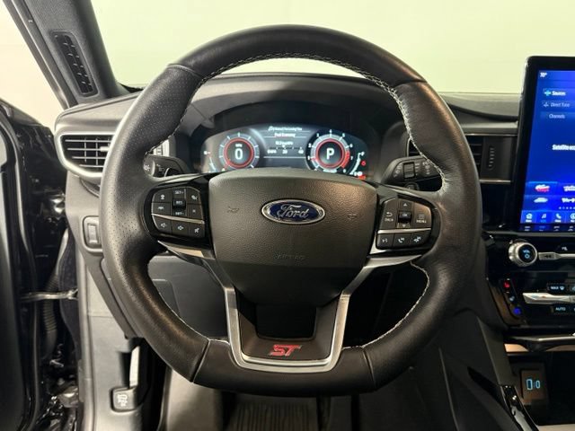 Used 2023 Ford Explorer ST w/ Equipment Group 401A AWD/4WD image 16