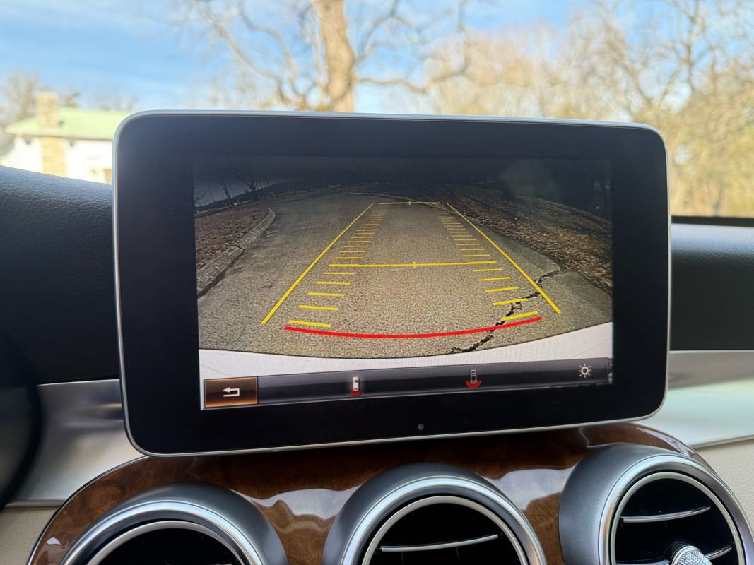 Used 2015 Mercedes-Benz C 300 4MATIC Sedan image 29