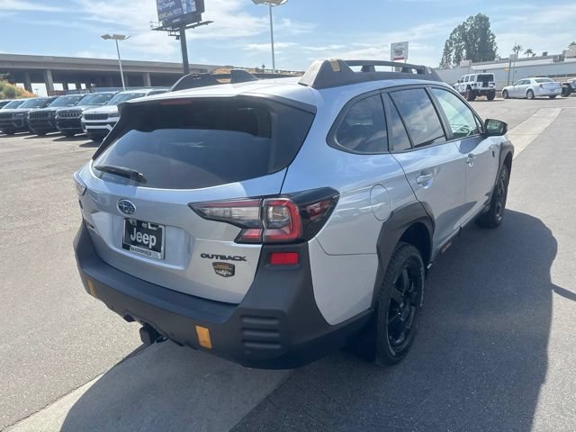 Used 2025 Subaru Outback Wilderness w/ Wilderness Package AWD/4WD image 6
